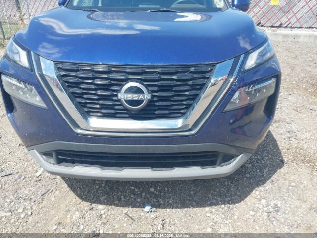 5N1BT3BA2PC896684 Nissan Rogue Sv Fwd