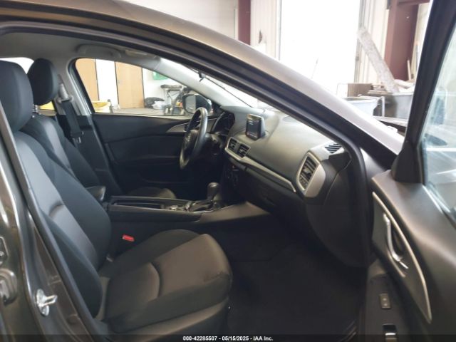 3MZBN1U73HM125412 Mazda Mazda3 Sport