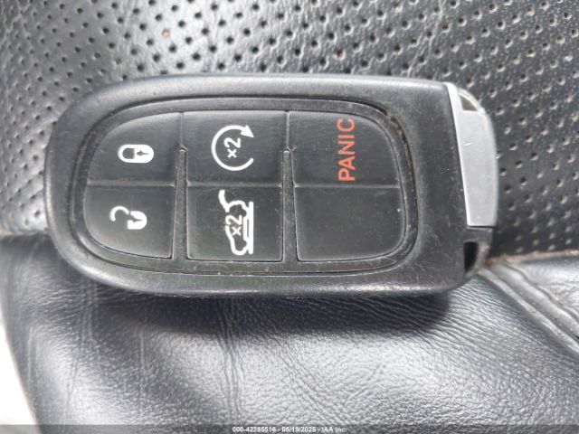 1C4PJMDXXKD451183 Jeep Cherokee Limited 4x4