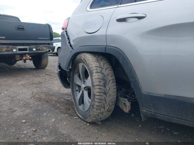 1C4PJMDXXKD451183 Jeep Cherokee Limited 4x4
