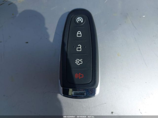 1FADP3N28EL181434 Ford Focus Titanium