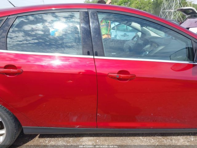 1FADP3N28EL181434 Ford Focus Titanium