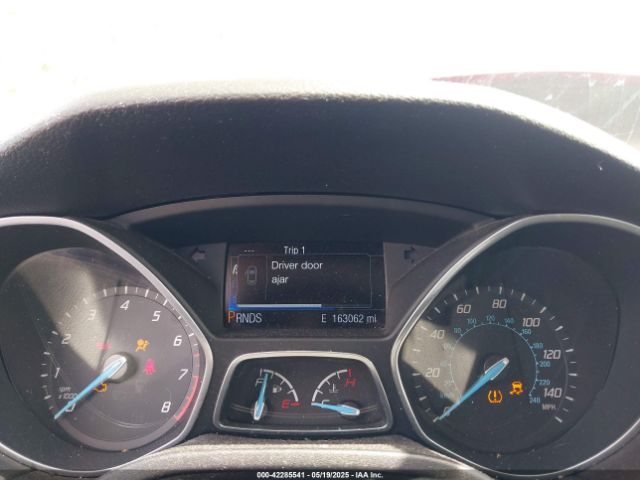 1FADP3N28EL181434 Ford Focus Titanium