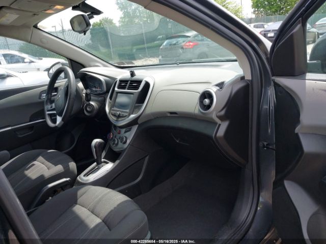 1G1JD5SG5H4148271 Chevrolet Sonic Lt Auto