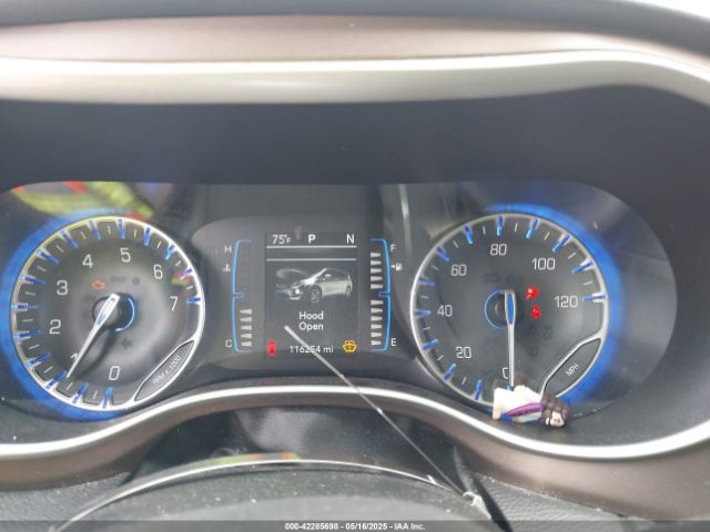 2C4RC1BG6HR811205 Chrysler Pacifica Touring Plus
