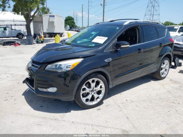 1FMCU9JXXEUA52622 Ford Escape Titanium