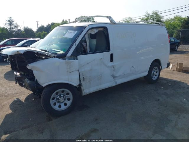 1GCSGAFX8E1102937 Chevrolet Express 1500 Work Van
