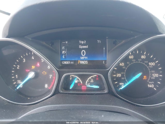 1FMCU9GDXHUD17055 Ford ESCAPE SE