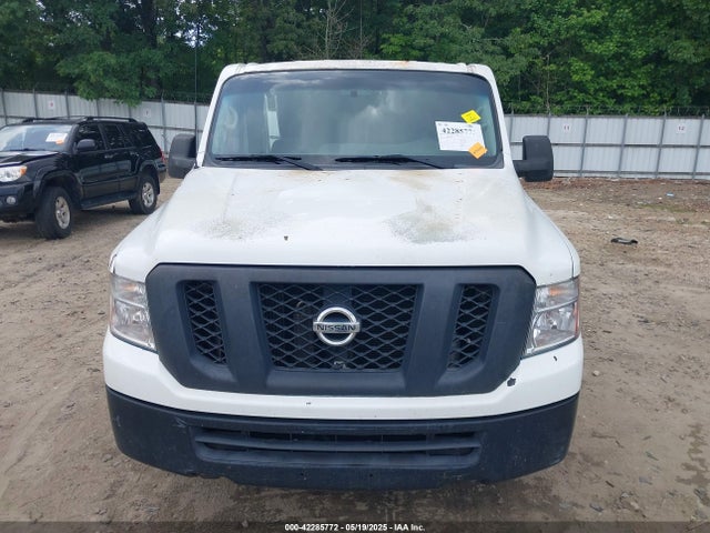 1N6BF0KM1HN808229 Nissan Nv Cargo Nv1500 Sv V6