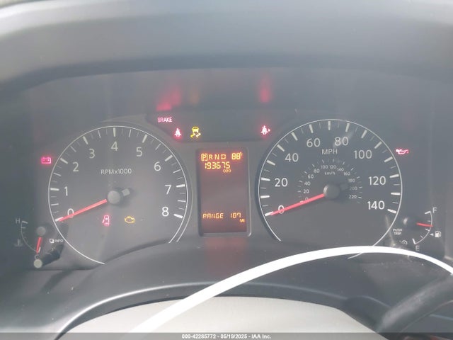 1N6BF0KM1HN808229 Nissan Nv Cargo Nv1500 Sv V6