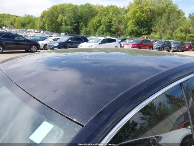 1VWDT7A39HC066015 Volkswagen Passat 1.8t R-line