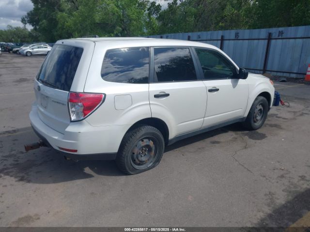 2012 SUBARU FORESTER JF2SHBAC4CH425475 Photo 3