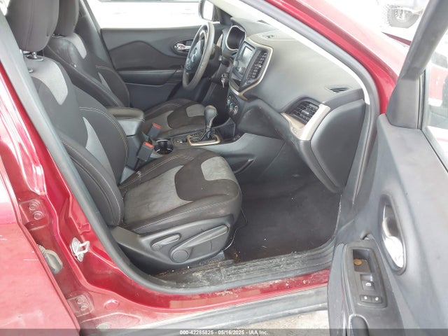 1C4PJLAB8GW346690 Jeep 2016