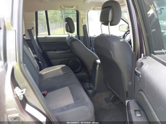 1C4NJDBB9ED800255 Jeep Compass Sport