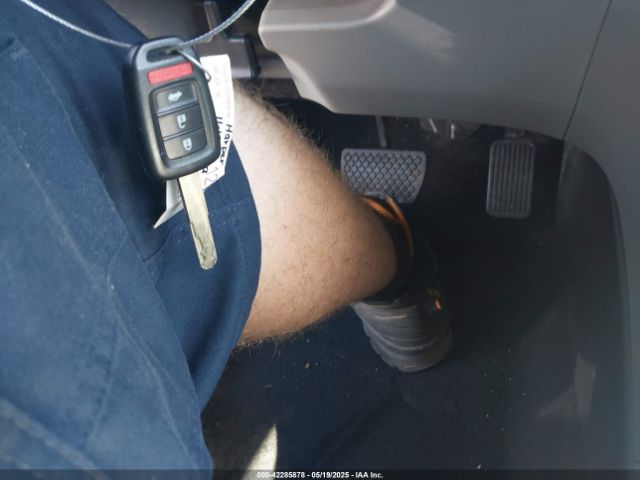 1HGCR2F3XFA081285 Honda ACCORD LX