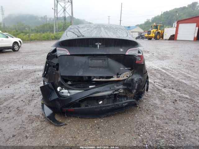 5YJYGDEE1LF012481 Tesla Model Y Long Range Dual Motor All-wheel Drive