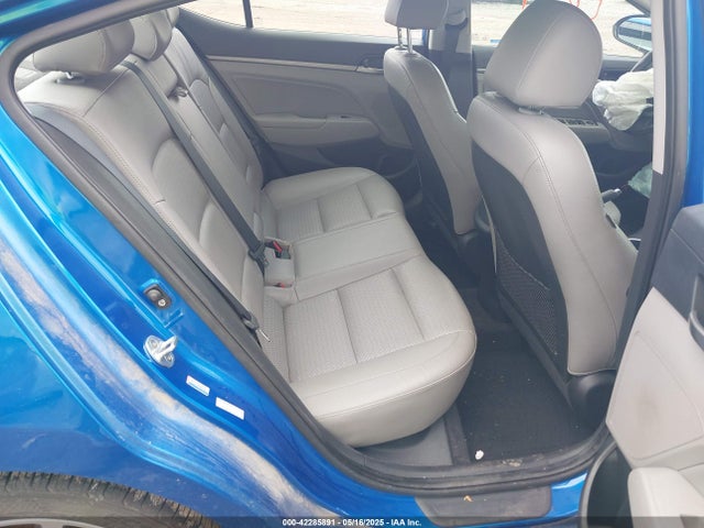 KMHD84LF9HU283418 Hyundai Elantra Limited