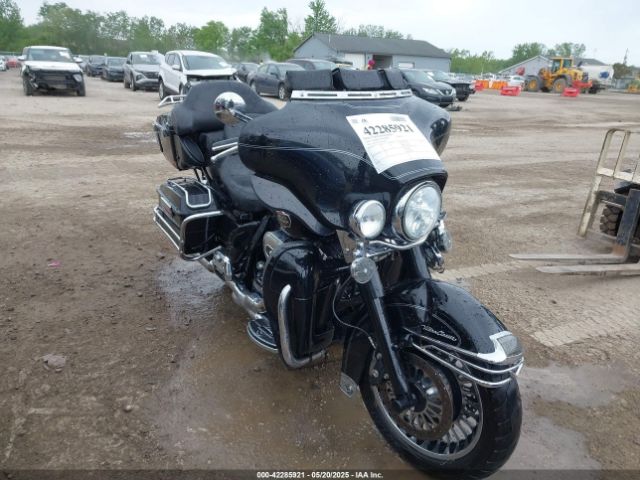 2009 HARLEY-DAVIDSON FLHTCU 1HD1FC4129Y678995