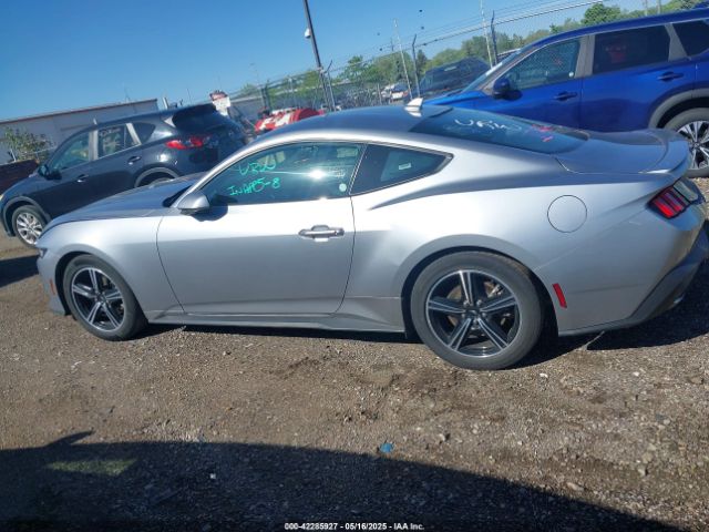 1FA6P8TH3R5130365 Ford Mustang Ecoboost Premium Fastback