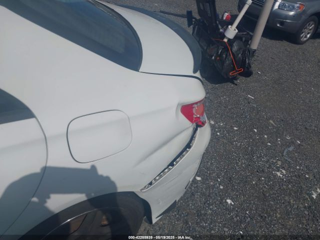 WDDSJ4GB4EN137298 Mercedes-Benz CLA 250 4MATIC