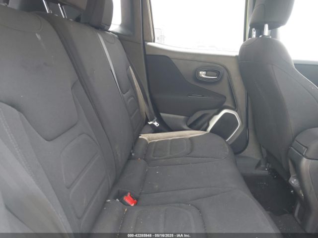 2018 JEEP RENEGADE ZACCJBBB8JPJ38768 Photo 7