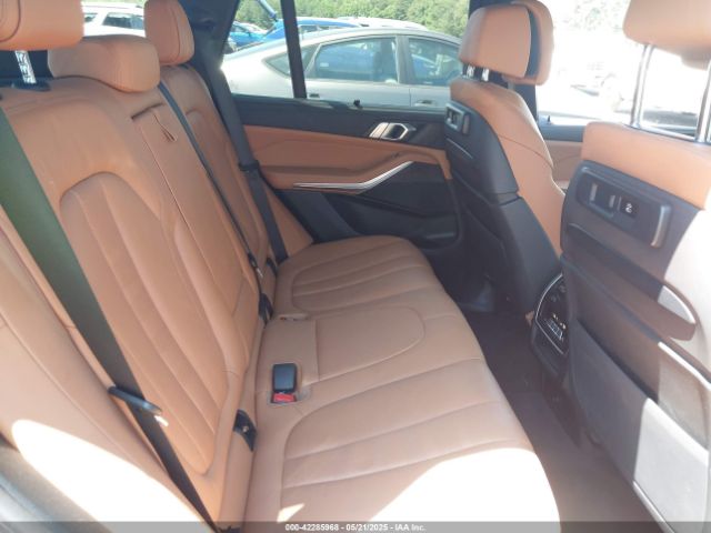 2022 BMW X5 5UXCR4C04N9J83247 Photo 7