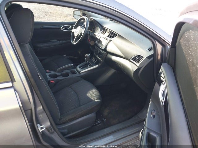 3N1AB7AP9KL627257 Nissan Sentra