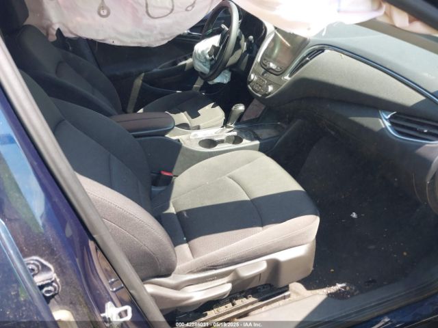 2019 CHEVROLET MALIBU 1G1ZD5ST0KF207397 Photo 4