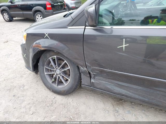 2C4RDGCG4HR842323 Dodge Grand Caravan Sxt