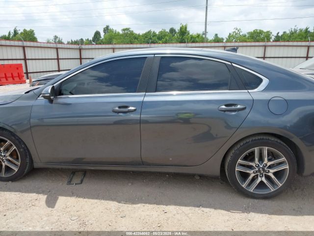 3KPF54AD8LE182479 KIA FORTE EX