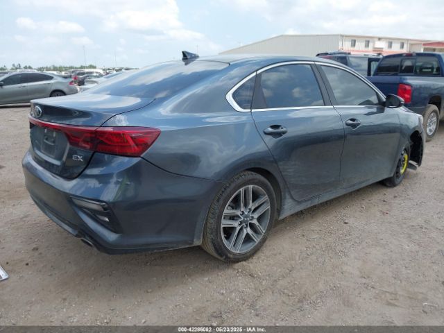 3KPF54AD8LE182479 KIA FORTE EX