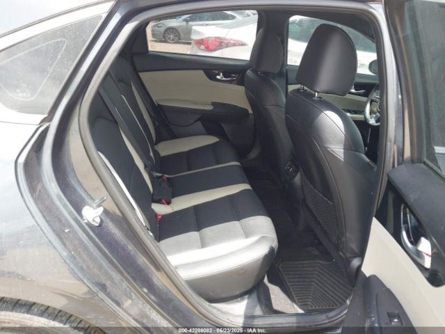 3KPF54AD8LE182479 KIA FORTE EX