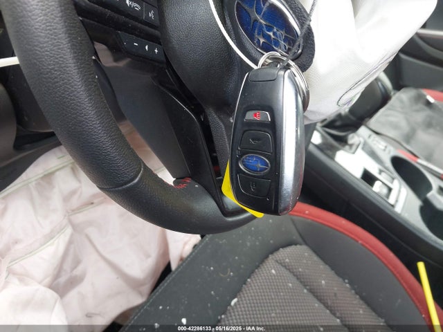 JF1GUHJC3R8247169 Subaru na