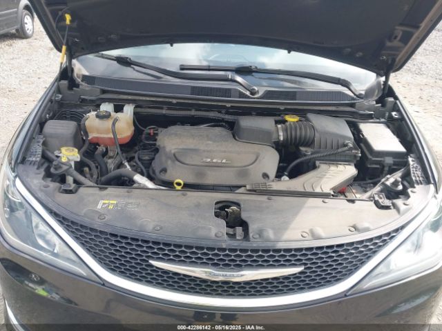2C4RC1BG4HR534733 Chrysler Pacifica Touring-l