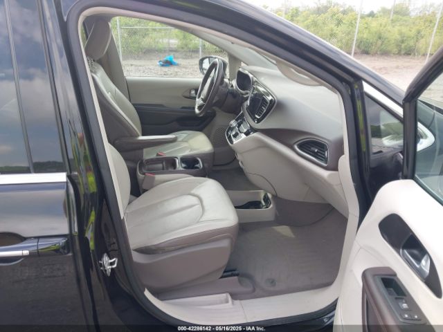 2C4RC1BG4HR534733 Chrysler Pacifica Touring-l