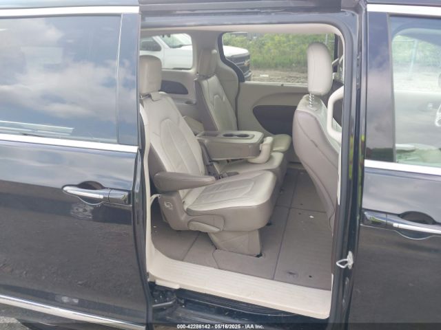 2C4RC1BG4HR534733 Chrysler Pacifica Touring-l