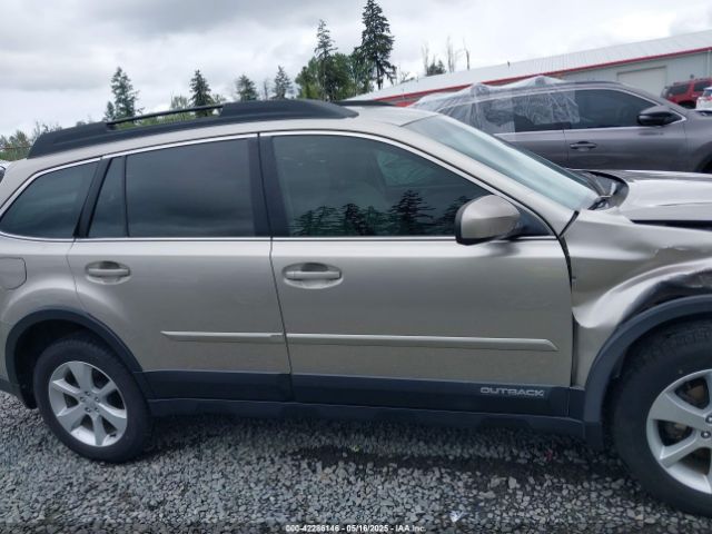 4S4BRCCC7E3237768 Subaru Outback 2.5i Premium