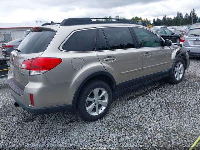 4S4BRCCC7E3237768 Subaru Outback 2.5i Premium