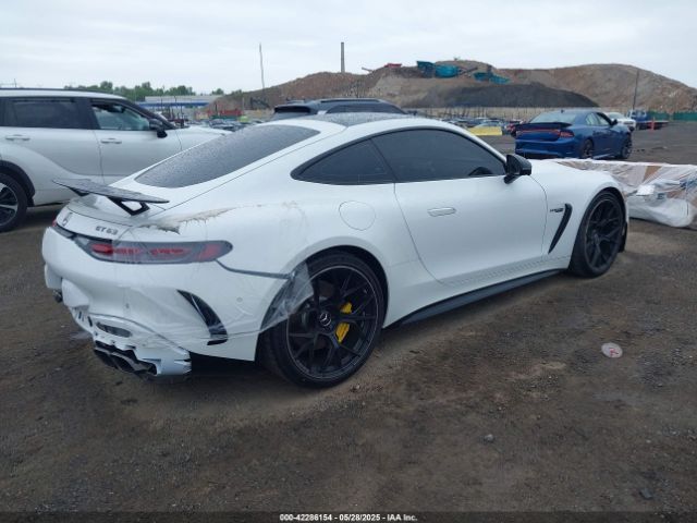 2024 MERCEDES-BENZ AMG GT 63 4-DOOR W1KRJ7JB6RF003773 Photo 3