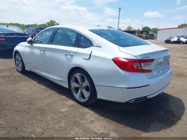 1HGCV1F94JA186651 Honda Accord Touring