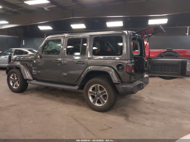 1C4HJXEN0JW193035 Jeep Wrangler Unlimited Sahara 4x4