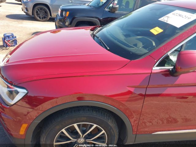 2021 VOLKSWAGEN TIGUAN 3VV3B7AX5MM026562 Photo 5