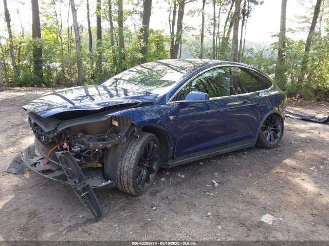 2018 TESLA MODEL X 5YJXCDE24JF121558 Photo 1