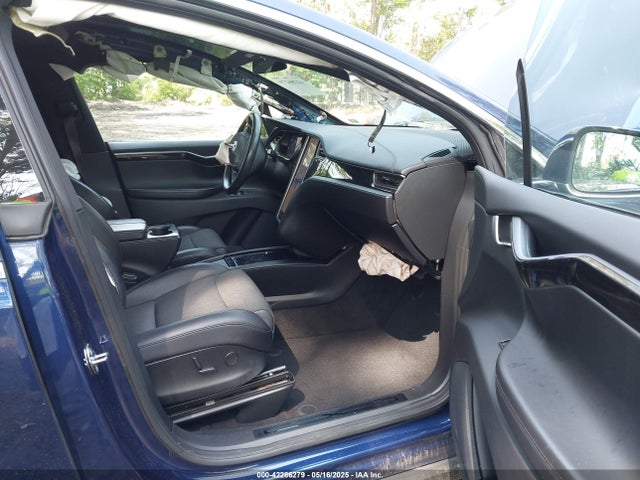 2018 TESLA MODEL X 5YJXCDE24JF121558 Photo 4