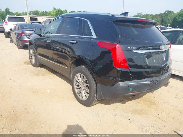 2018 CADILLAC XT5 1GYKNCRS9JZ173328 Photo 2