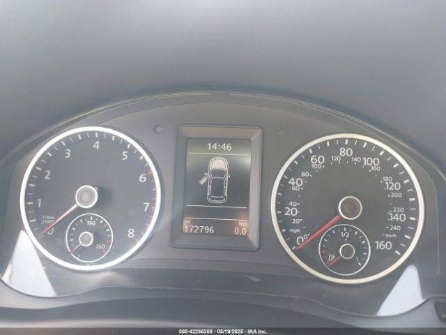WVGBV7AX2FW586586 Volkswagen TIGUAN S