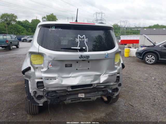 ZACCJBBT2FPC28341 Jeep Renegade Latitude
