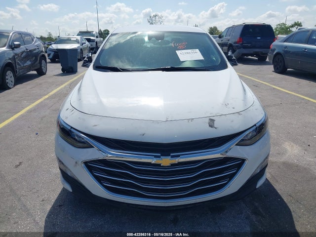1G1ZD5ST7PF215214 Chevrolet Malibu Fwd 1lt