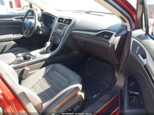 3FA6P0HDXER236679 Ford FUSION SE