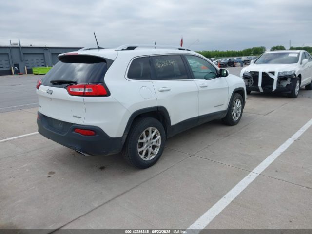 1C4PJMCS0HW547004 Jeep Cherokee Latitude 4x4